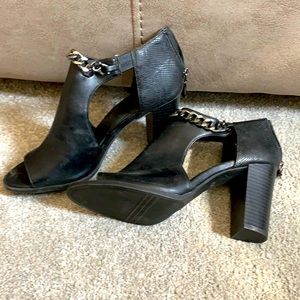 Beautiful Ann Klein Leather Booties